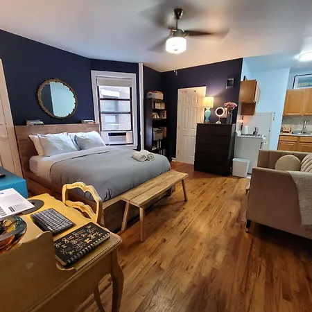 Private Studio Near Columbia Presbyterian Hospital